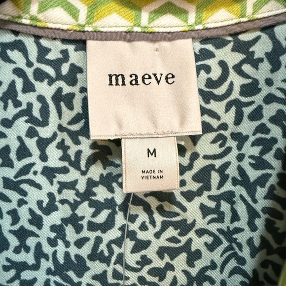 Anthropologie Maeve The Paz Mixed Print Button down Top Dogs - Picture 7 of 15